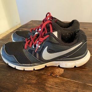 Women’s Black Nikes